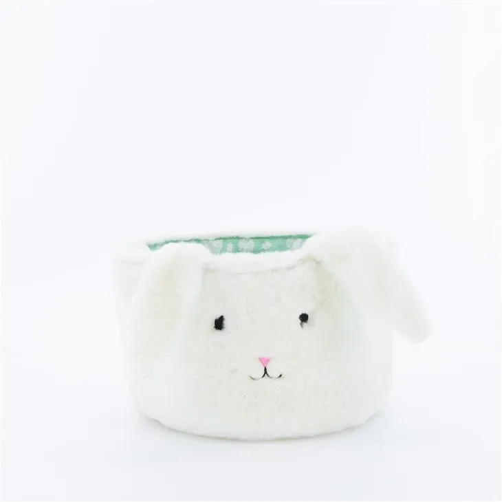 تخصص Plush سبدهای عید پاک