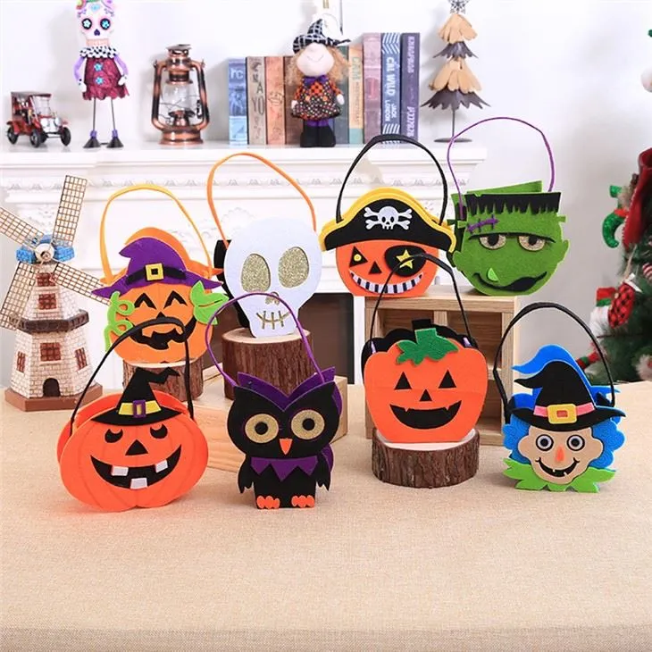 کیف های دستی پشمی احساس شده